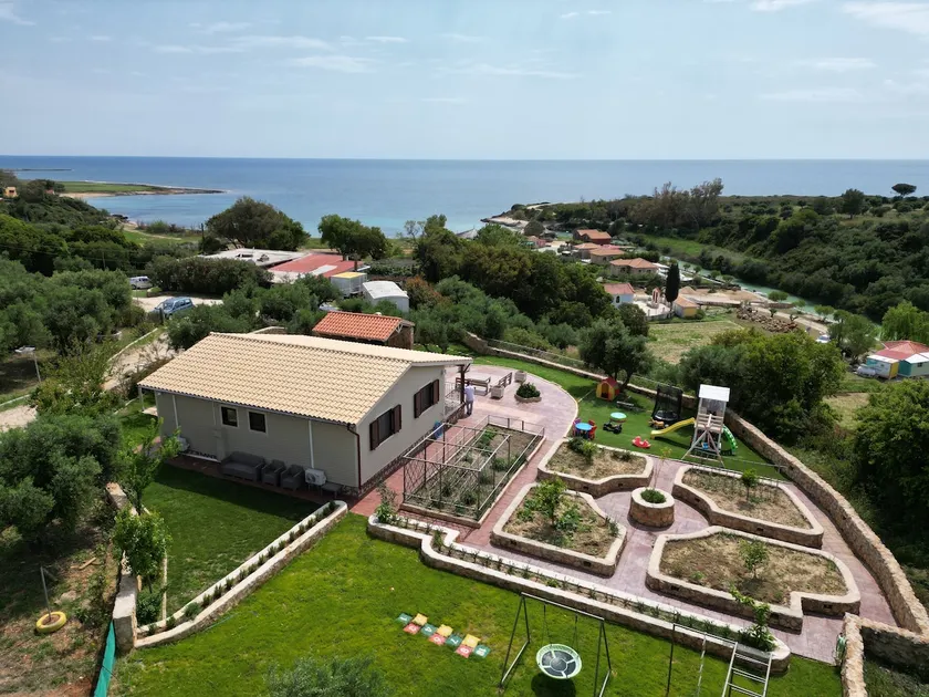 Vayianna's garden house at Vatsa - Image 1