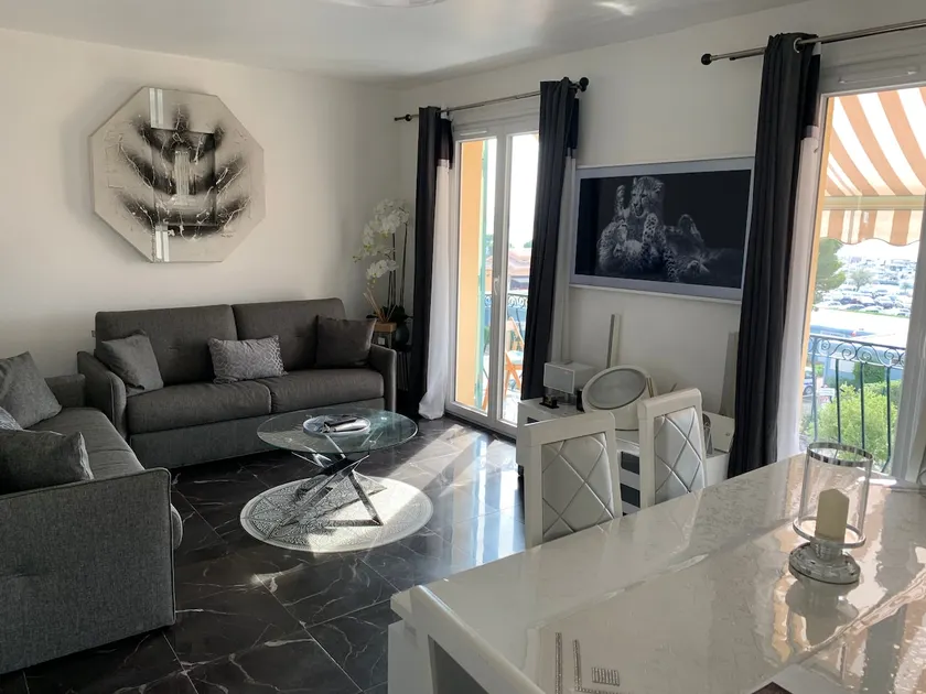 Beautiful apartment in the heart of Saint-Tropez - Image 1