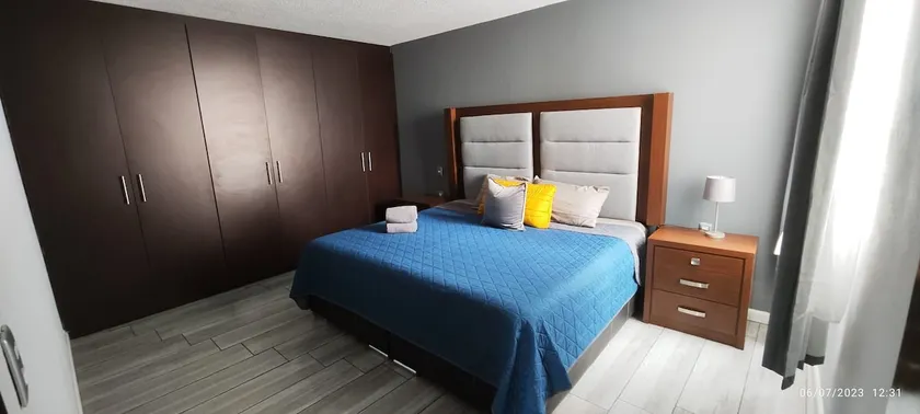 Modern and cozy apartment - Image 1