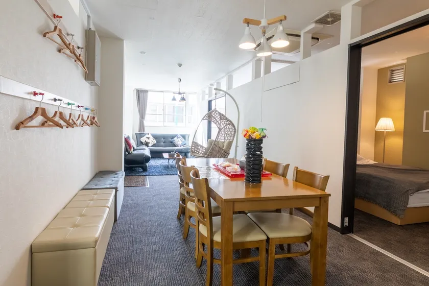 Hiroshima Sta. 3 Min | 12 Guests | 80㎡ 3BR Apt - Image 1