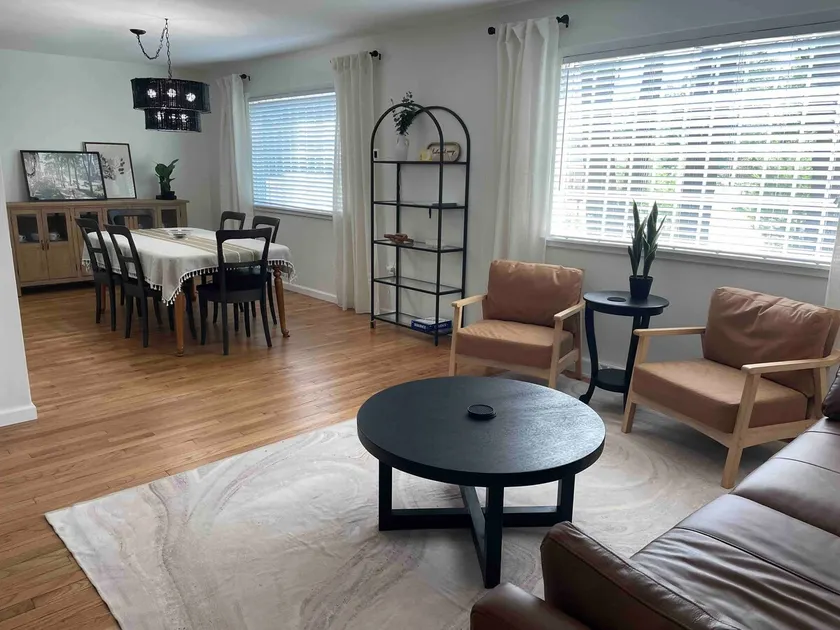 2023 Remodeled 4bed/2bath Home! - Image 1