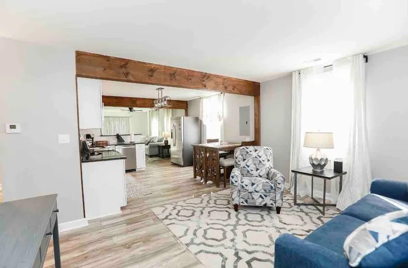 *Midterm/Longterm* Buckroe Beach Bungalow EV chrg - Image 1