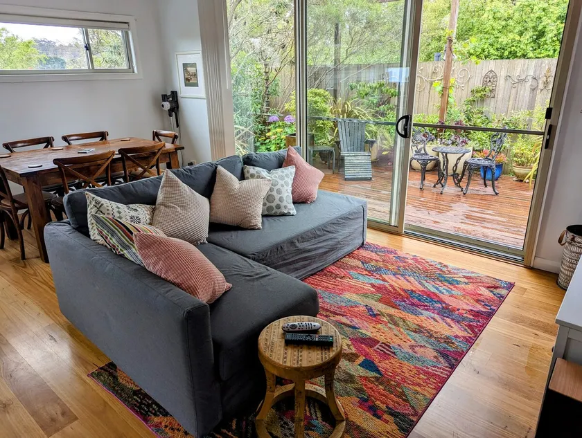 *Lil Yoorana* Comfy, Modern, Central and Quiet - Image 1