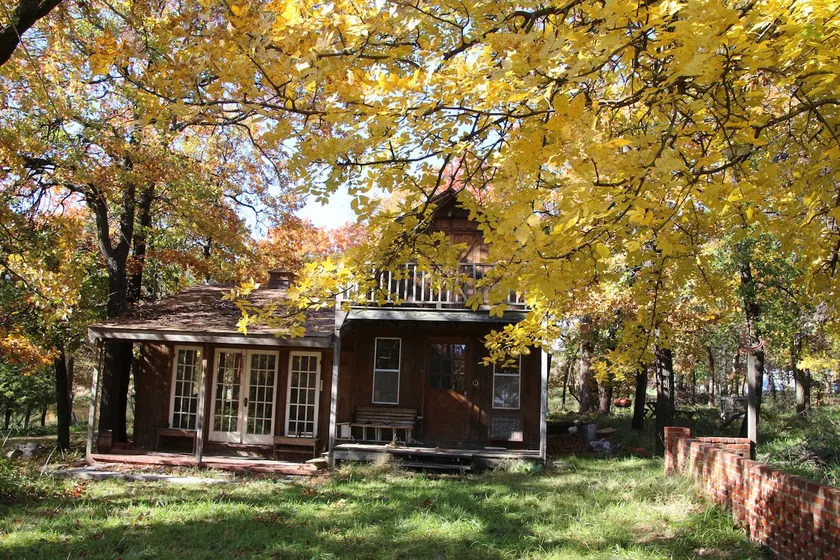 Cabin in the Woods - 10 minutes to Bartlesville - Image 1