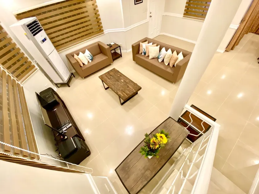 Nice House🏡 with Great Location (Near SM Ecoland)😊 - Image 1