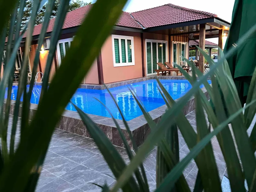 BUNGALOW D'CENANG- Private Pool - Image 1
