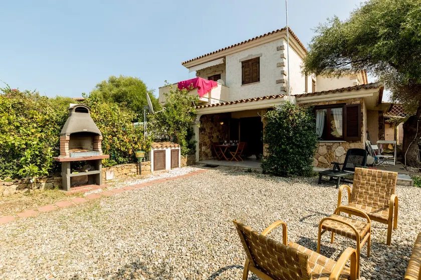 Big private garden, just 5 minutes from the sea - Image 1
