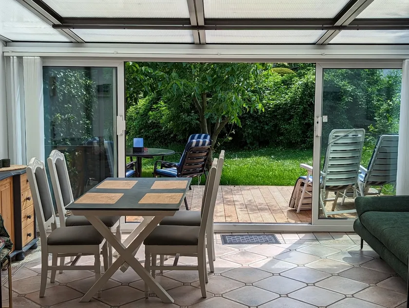 Garden View Apartment - Image 1