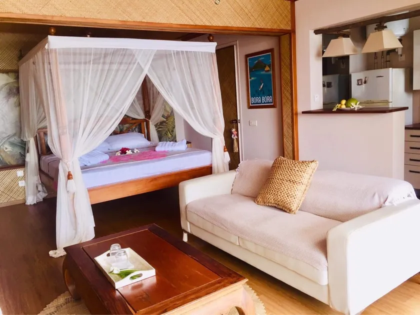 Fully equipped suite with amazing views! - Image 1