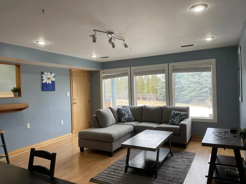 Bright open basement suite - Image 1