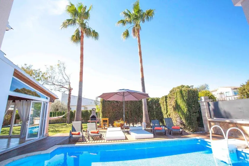 Villa Alcudia beach, luxury with private pool - Image 1