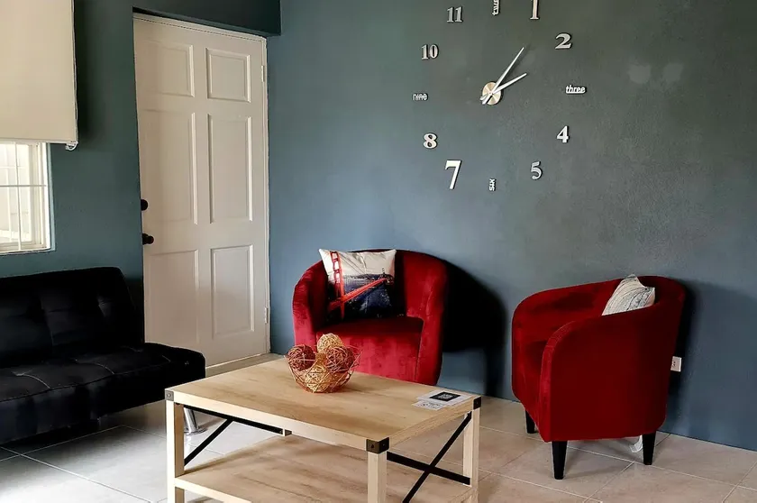 Aztecka Red -The serene Apartments at Regency Park - Image 1