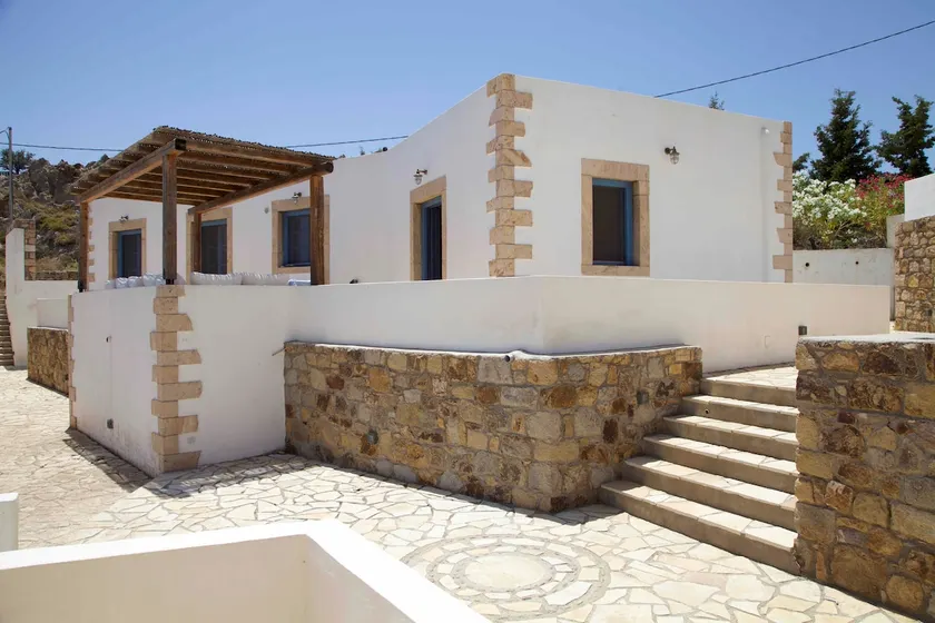 Luxury house in the island of Patmos - Image 1