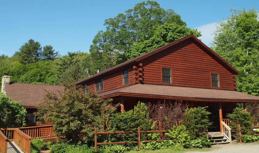 The Glen Lodge - Image 1