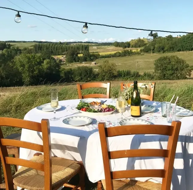 2 bedroom house in the french countryside - Image 1