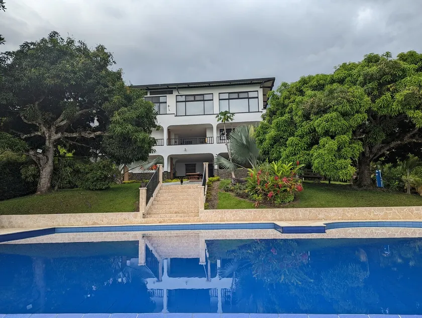 Finca Los Azules - Image 1