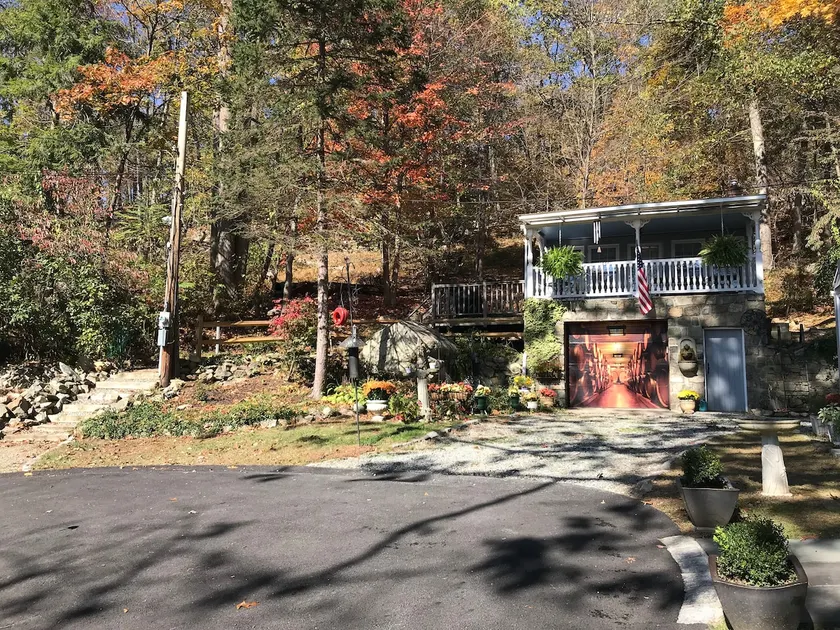 The Little Cottage in the Woods - Image 1
