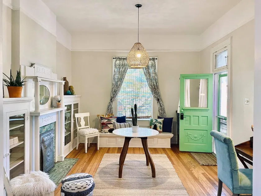 Historic 1BR | Walk to Downtown, UTEP, Hospitals - Image 1