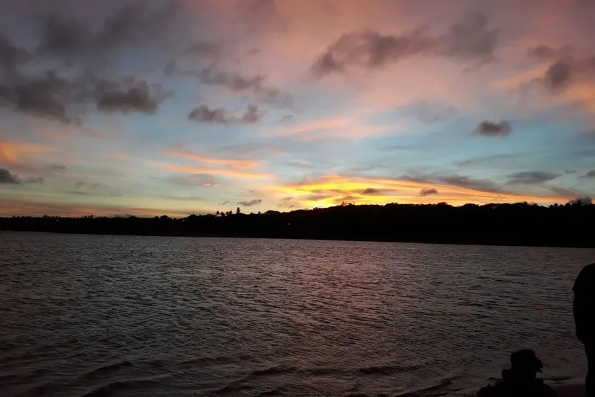 Lake House - Image 1