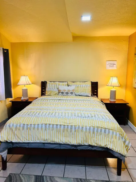 Studio with kitchen, bathroom, A/C, TV, for 3 people - Image 1