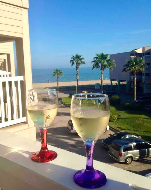 Cheers! You found ”The Good Life Villa” - Image 1