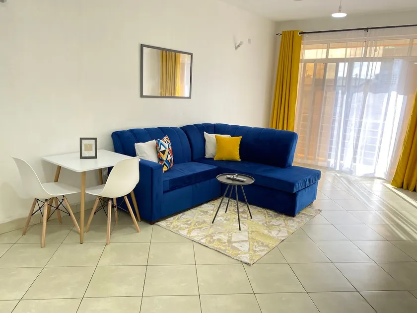 AIRY 2 BR Nyali - Cinemax,Balcony, WiFi, Hotshower - Image 1