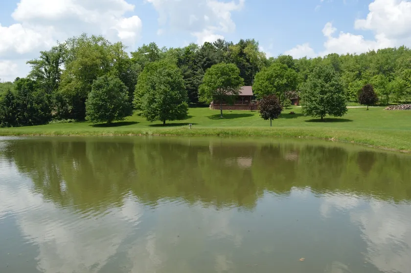 Babble Brook Lodge and Private Pond - Image 1