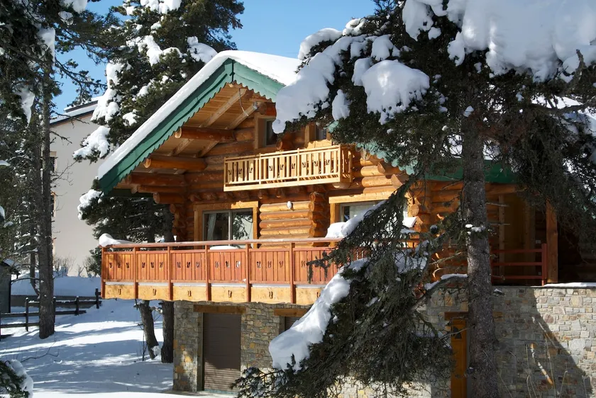 LES SORBIERS log cabin rated 4**** stars - Image 1