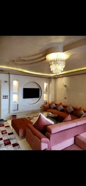 Luxurious furnished apartment - Image 1