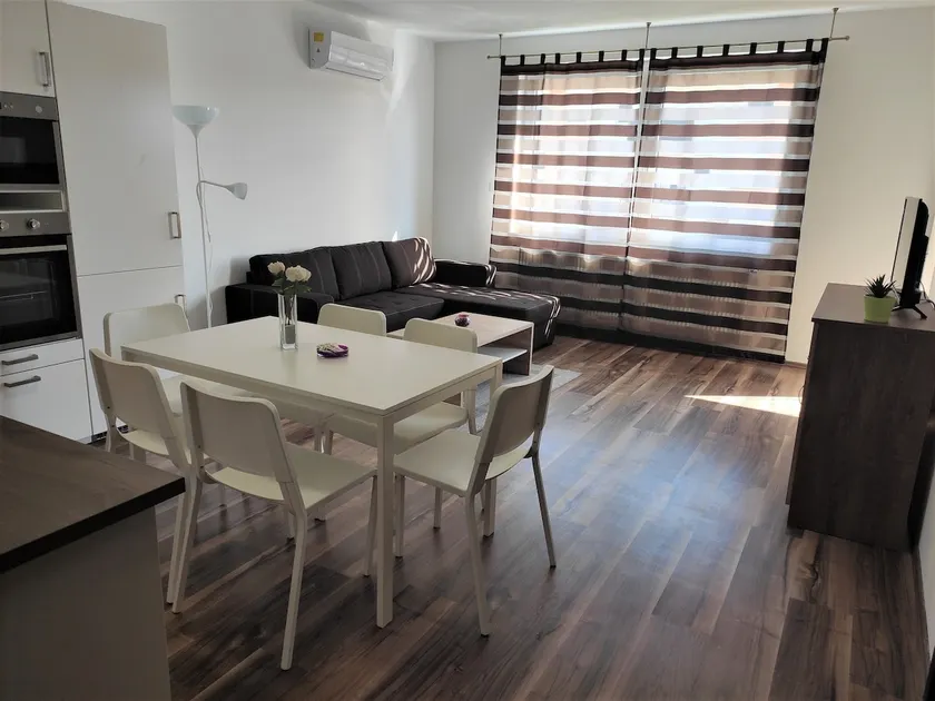 Hatvan Corner Apartments, Central Comfort - Image 1