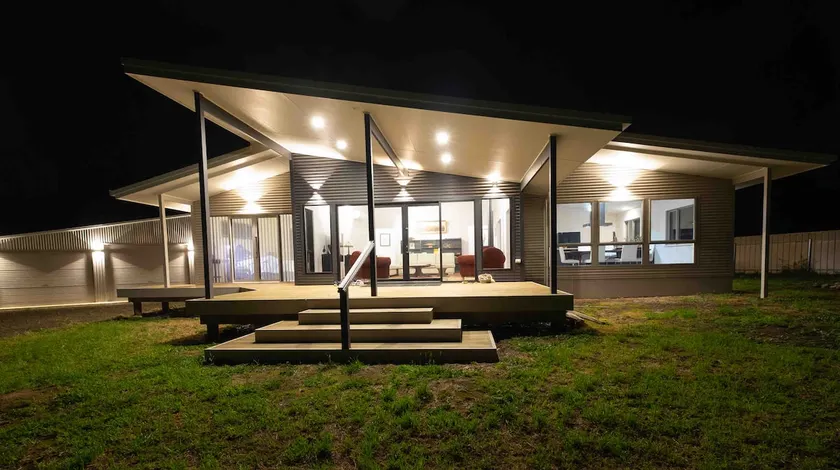 ByDeSea new eco-Bungalow - Image 1
