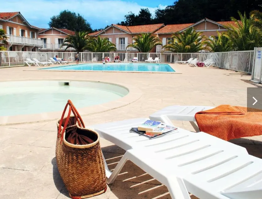 Spacieux T3 Piscine à Anglet - Image 1