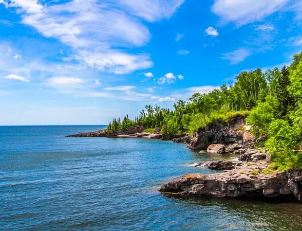 Spacious Lake Superior Condo (Chateau Leveaux #9) - Image 1