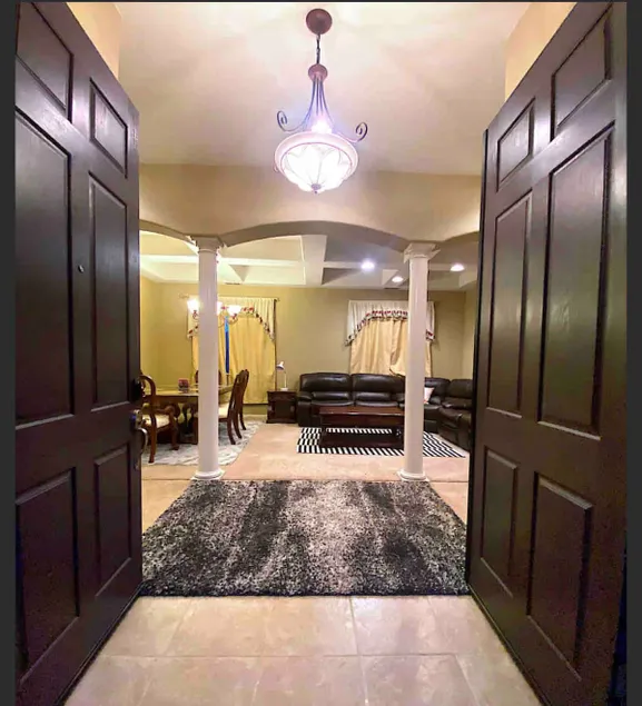 Spacious 4BR Home near UC Merced - Image 1