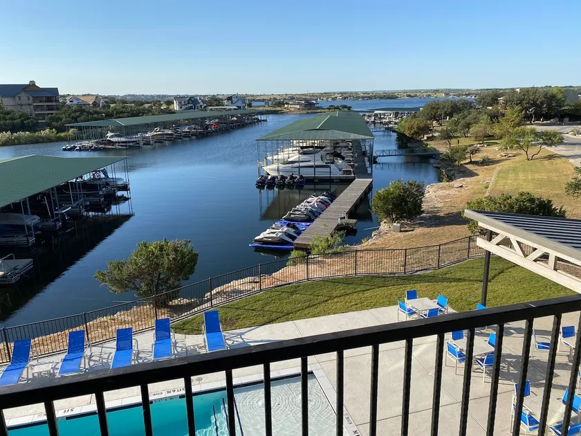 Breathtaking Harbor View in Possum Kingdom Lake - Image 1