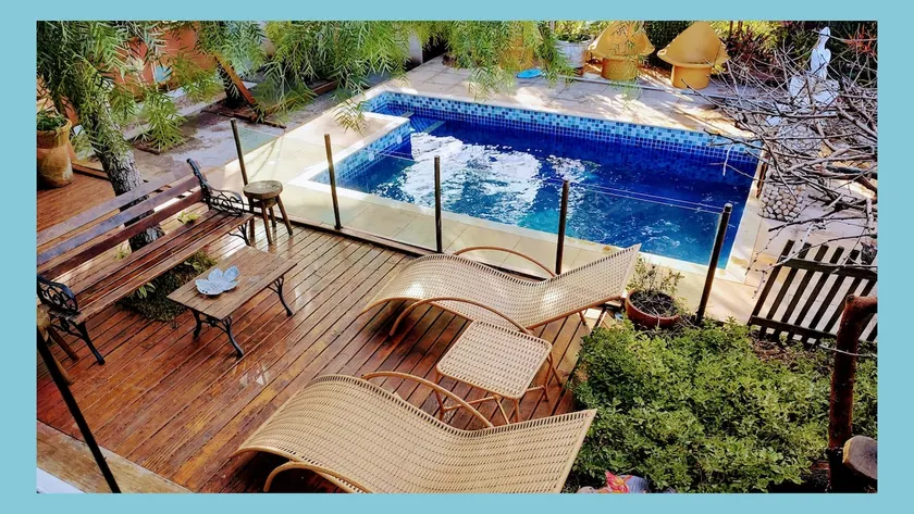 Entire house, swimming pool and Gourmet area. - Image 1