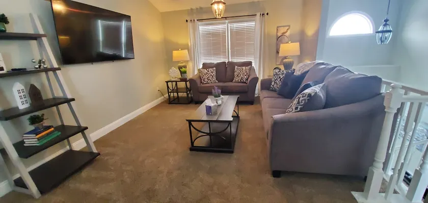 Lacinda's Cozy Home - Image 1