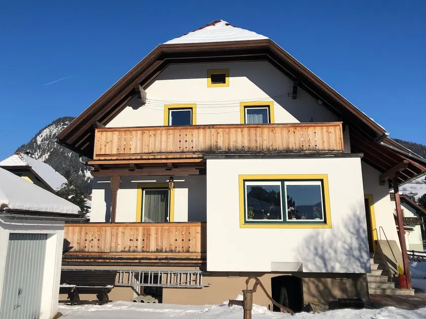 Cozy vacation home in the heart of 4 ski resorts - Image 1