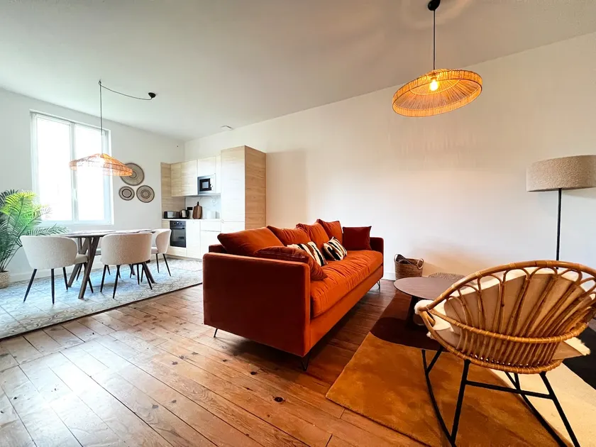 Superb 75 m2 apartment, hyper center, air-conditioned - Image 1