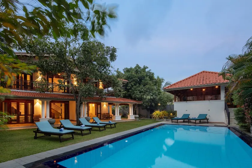 Ballarat Luxury Villa - Hikkaduwa - Image 1