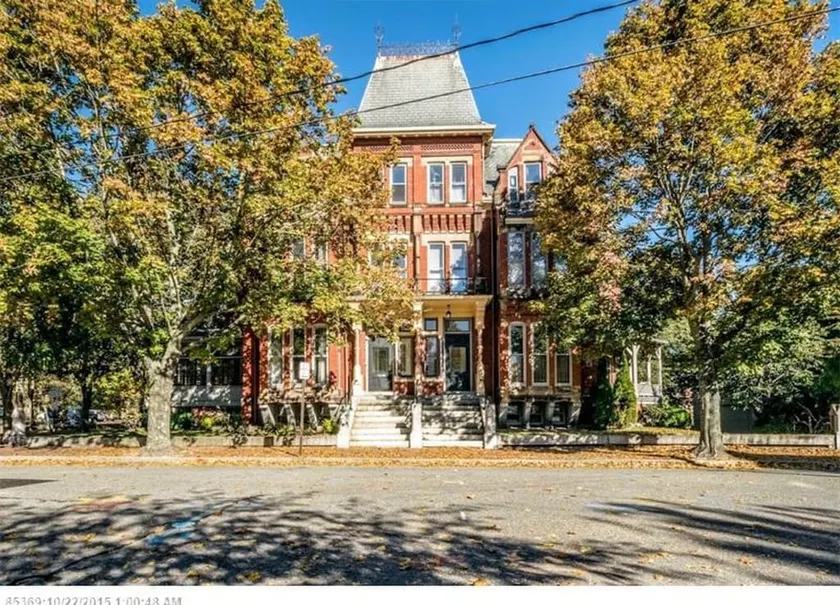 Francis Fassett House—Historic West End Victorian - Image 1