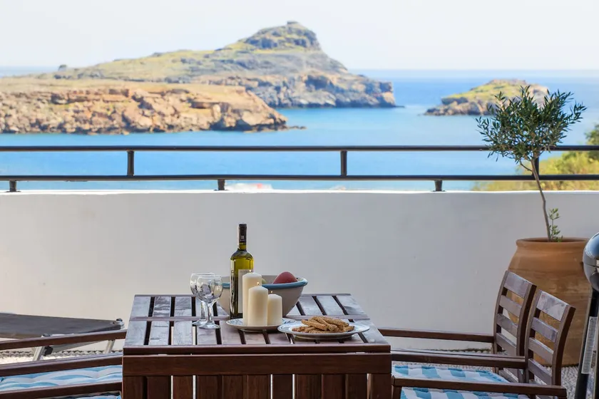 Luxurious Lindian Living in Central Lindos - Image 1