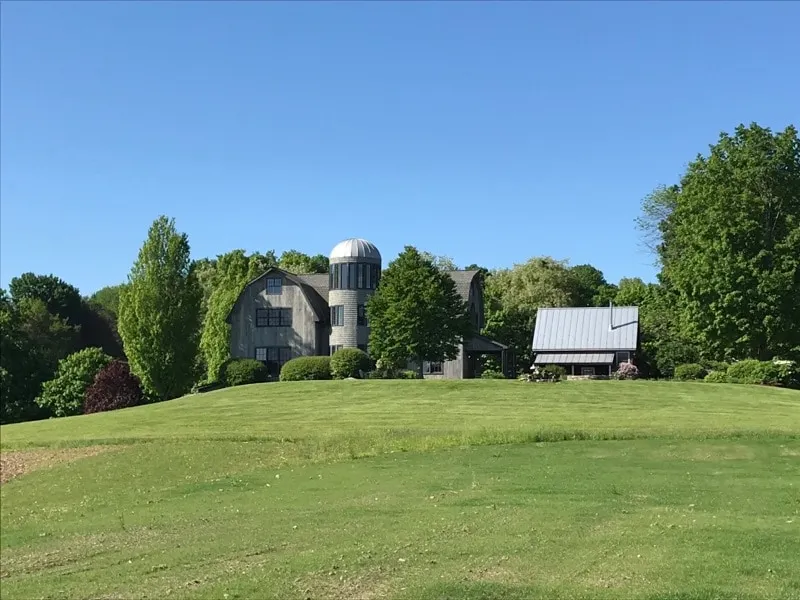Silo-country home steeped with delicious touches. - Image 1