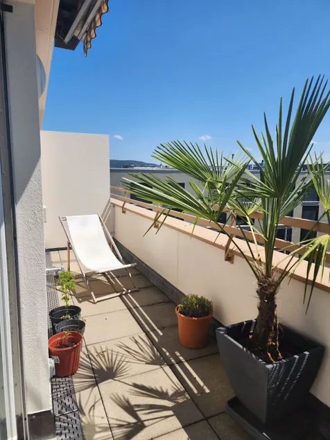 Rooftop apartment with 2 terraces - Image 1