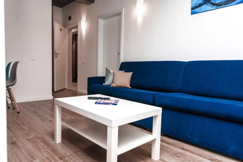 NEW HOTEL ACCOMMODATION APARTMENT - Image 1