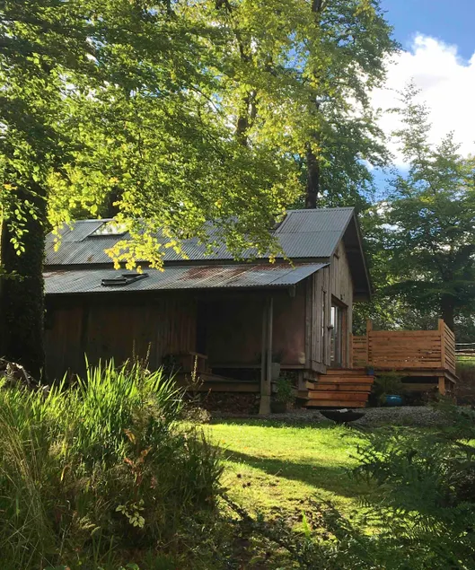 Cosy straw bale barn, walking access to Dartmoor - Image 1