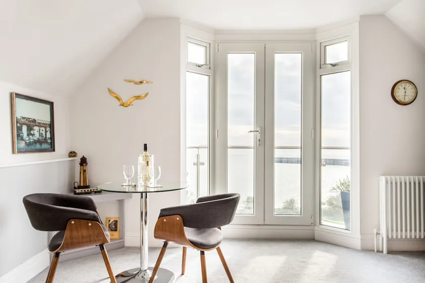 Devine View, Overlooking Sea and Folkestone Harbour Arm - Image 1