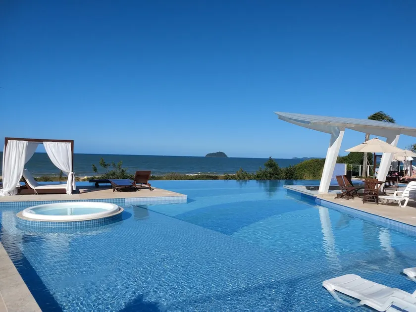 Comfort by the Sea, Vacation, Beto Carrero - 3qrts - Image 1