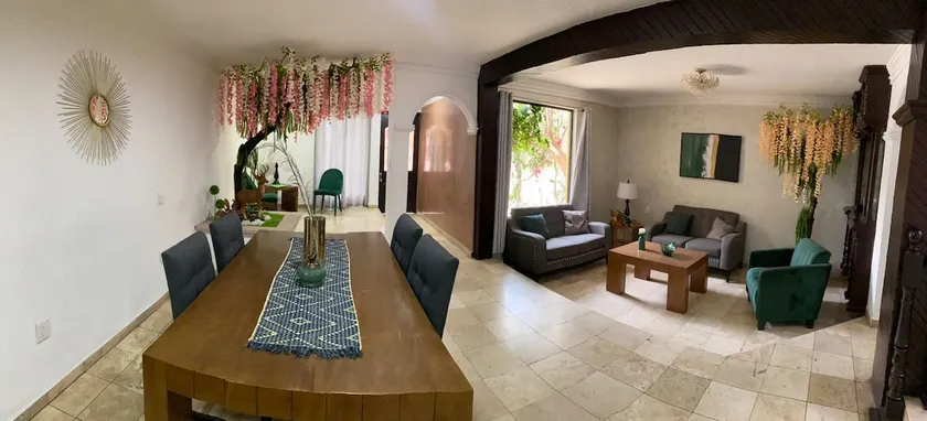 Beautiful house, 5 minutes from downtown Morelia - Image 1