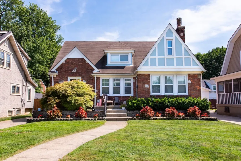 Full House near EXPO Center - Best Location in Lou - Image 1